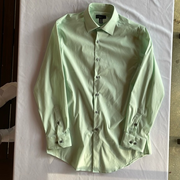 Men’s Light Green Dress shirt - Picture 1 of 4